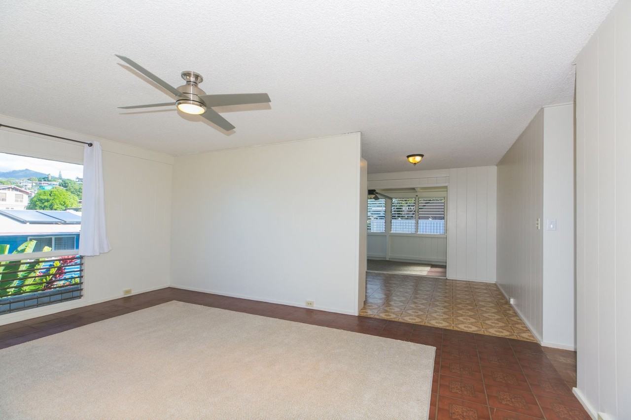 92-793 Wainohia St - Photo 5 of 34
