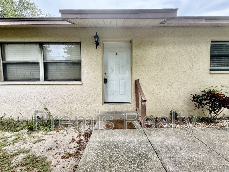 1772 Farrell Ave - Photo 3 of 15