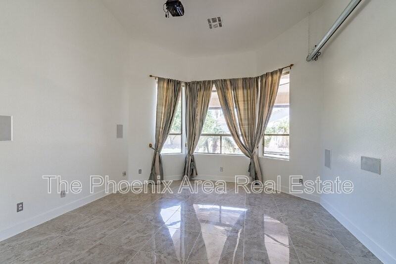 4663 S Oleander Dr - Photo 7 of 49