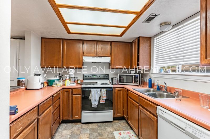 665 Ne #1LFT - Photo 7 of 15