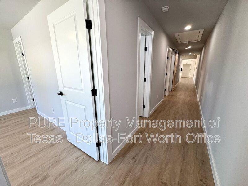 2015 Stuart St #B - Photo 4 of 17