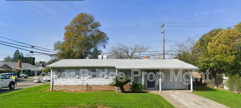5936 41st St - Photo 2 of 24