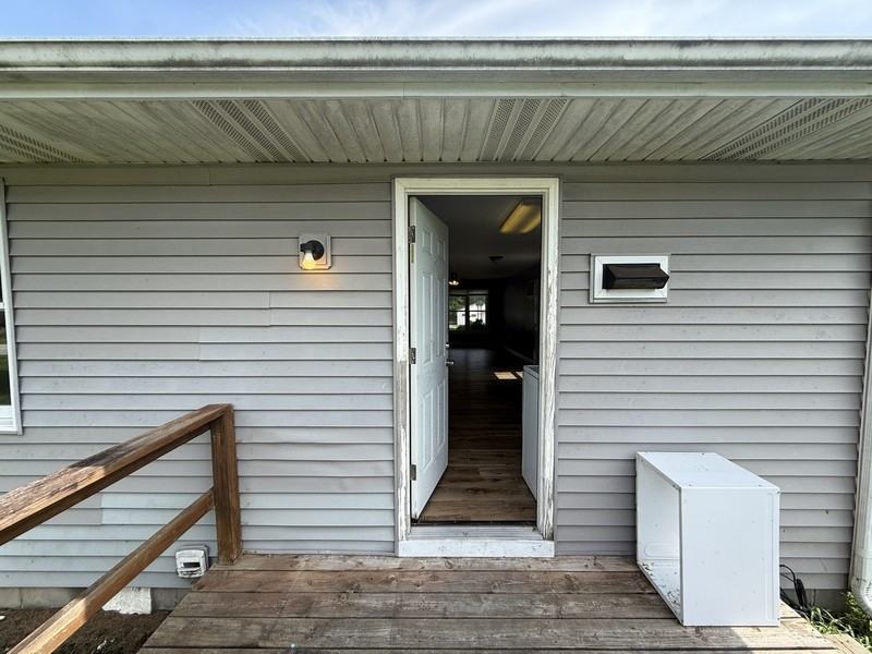 194 Hayden Pike - Photo 2 of 27