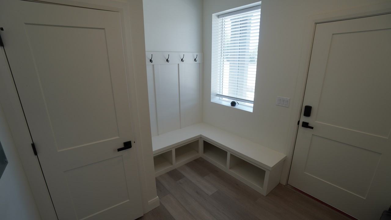 2925 S Highwayste #3 - Photo 3 of 23