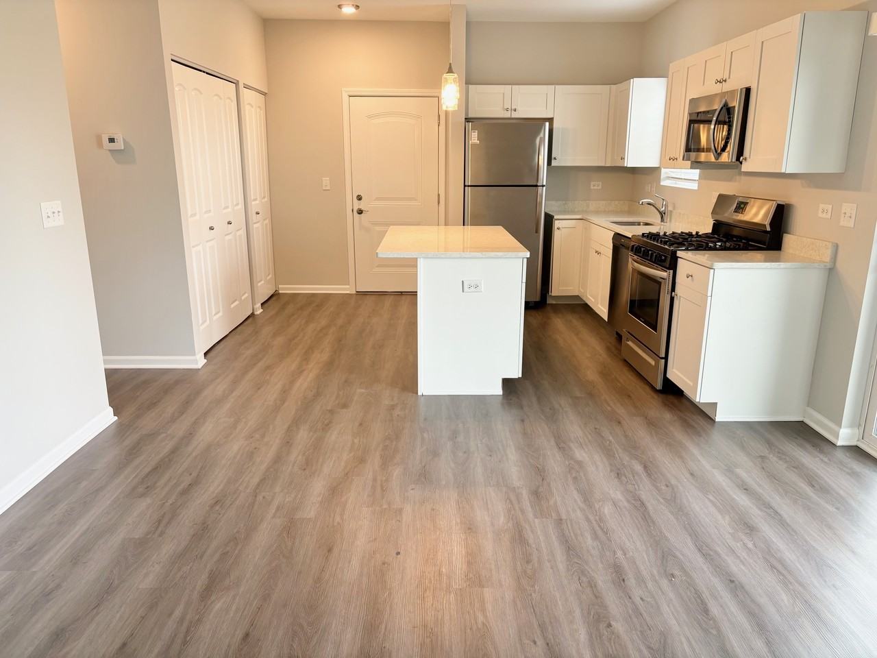 855 E Main St - Photo 2 of 12