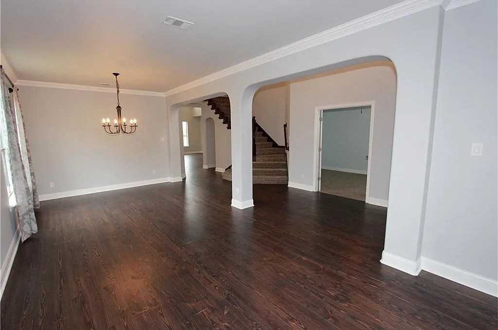 3500 Delaney Dr - Photo 3 of 21