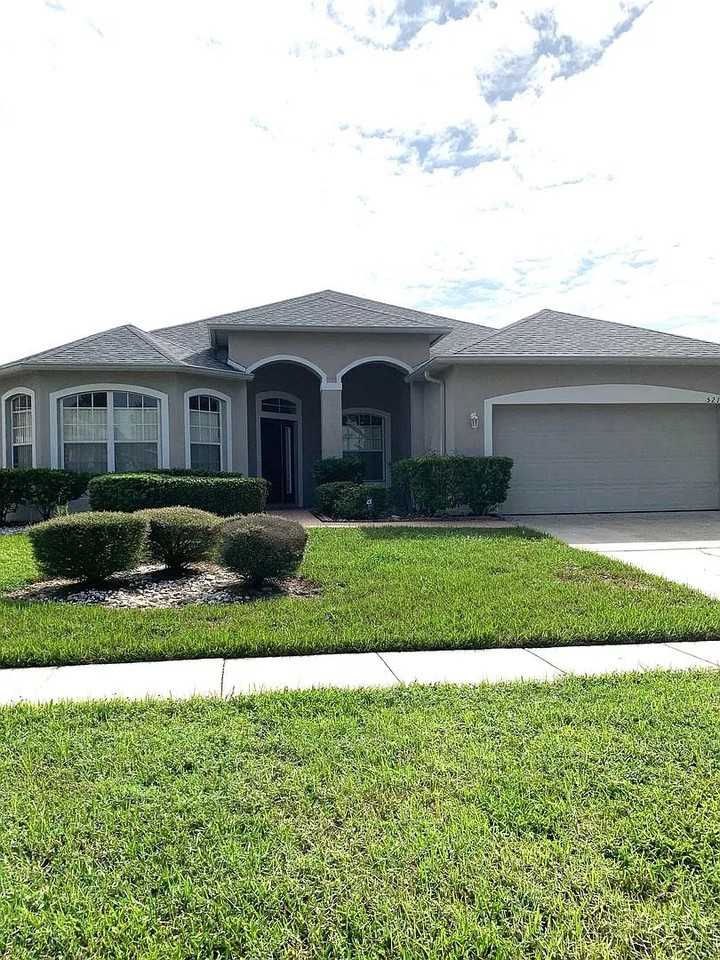 5211 Smokey Water Ln - Photo 2 of 14