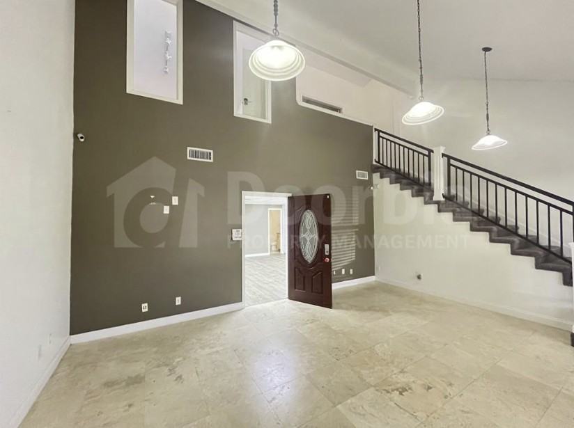 2120 Corporate Square Blvd #18 - Photo 4 of 16