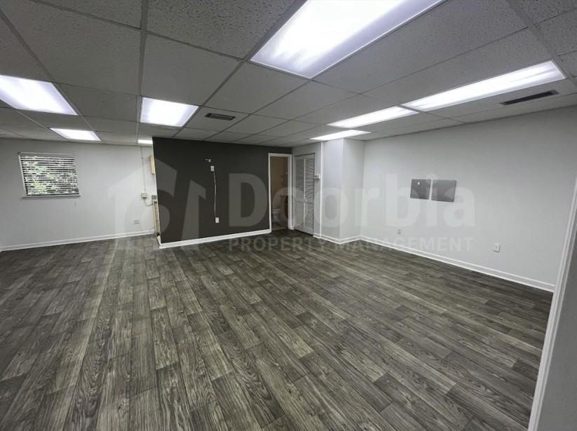 2120 Corporate Square Blvd #18 - Photo 6 of 16