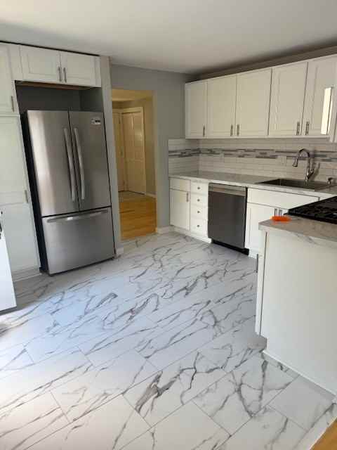 15 W Eden Ct #NA - Photo 3 of 17