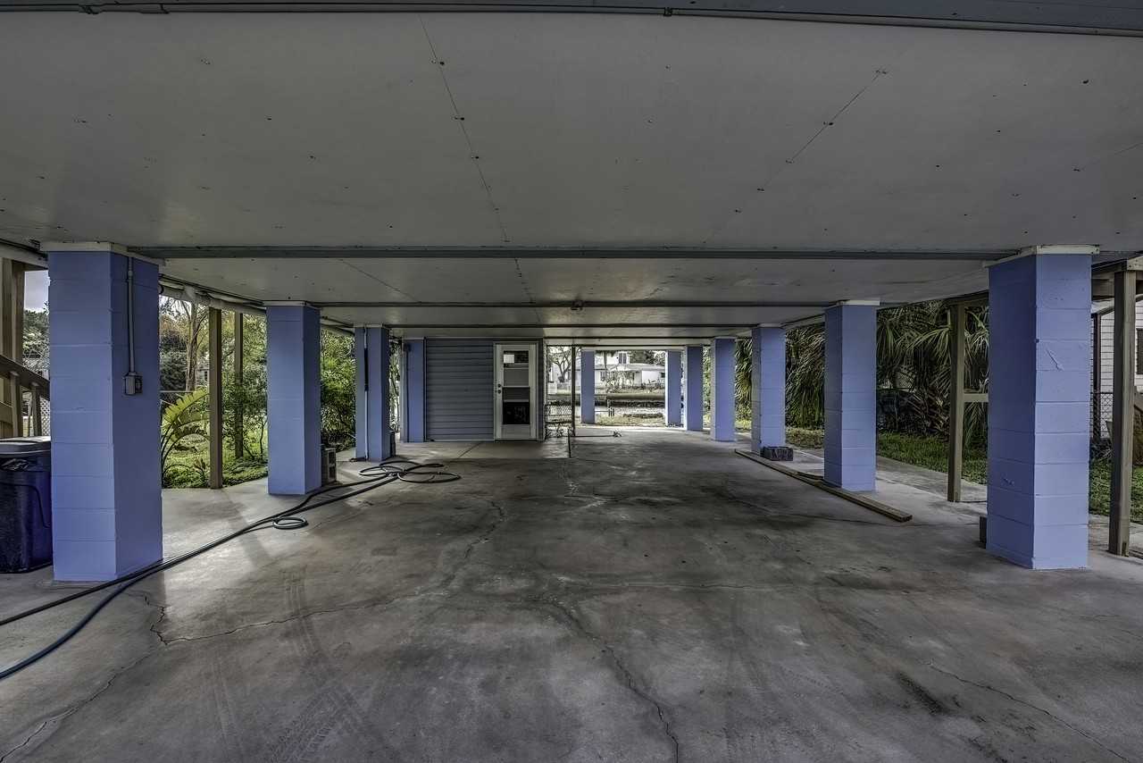 7132 Wilcox Dr - Photo 6 of 50