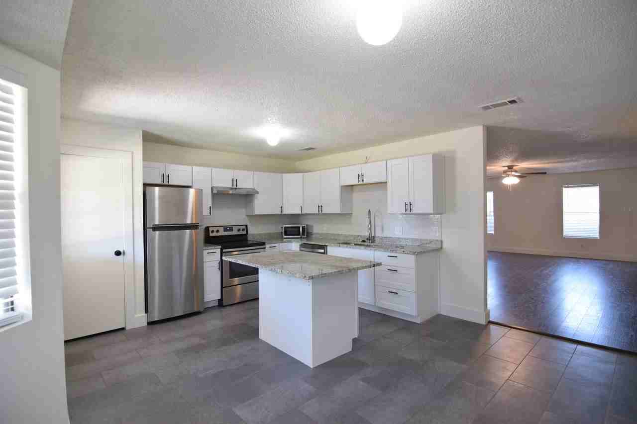 2608 Boyd Ave - Photo 5 of 19