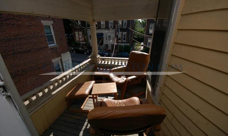 18 Quint Ave #3 - Photo 6 of 6