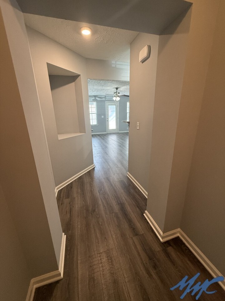 3408 Nightshade Dr - Photo 2 of 24