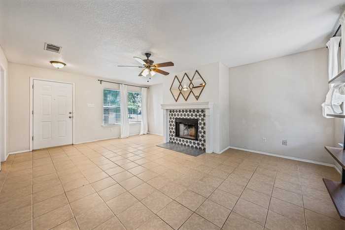 709 Black Isle Dr - Photo 2 of 17