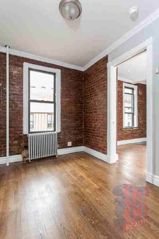 E 13th St #5B - Photo 3 of 9