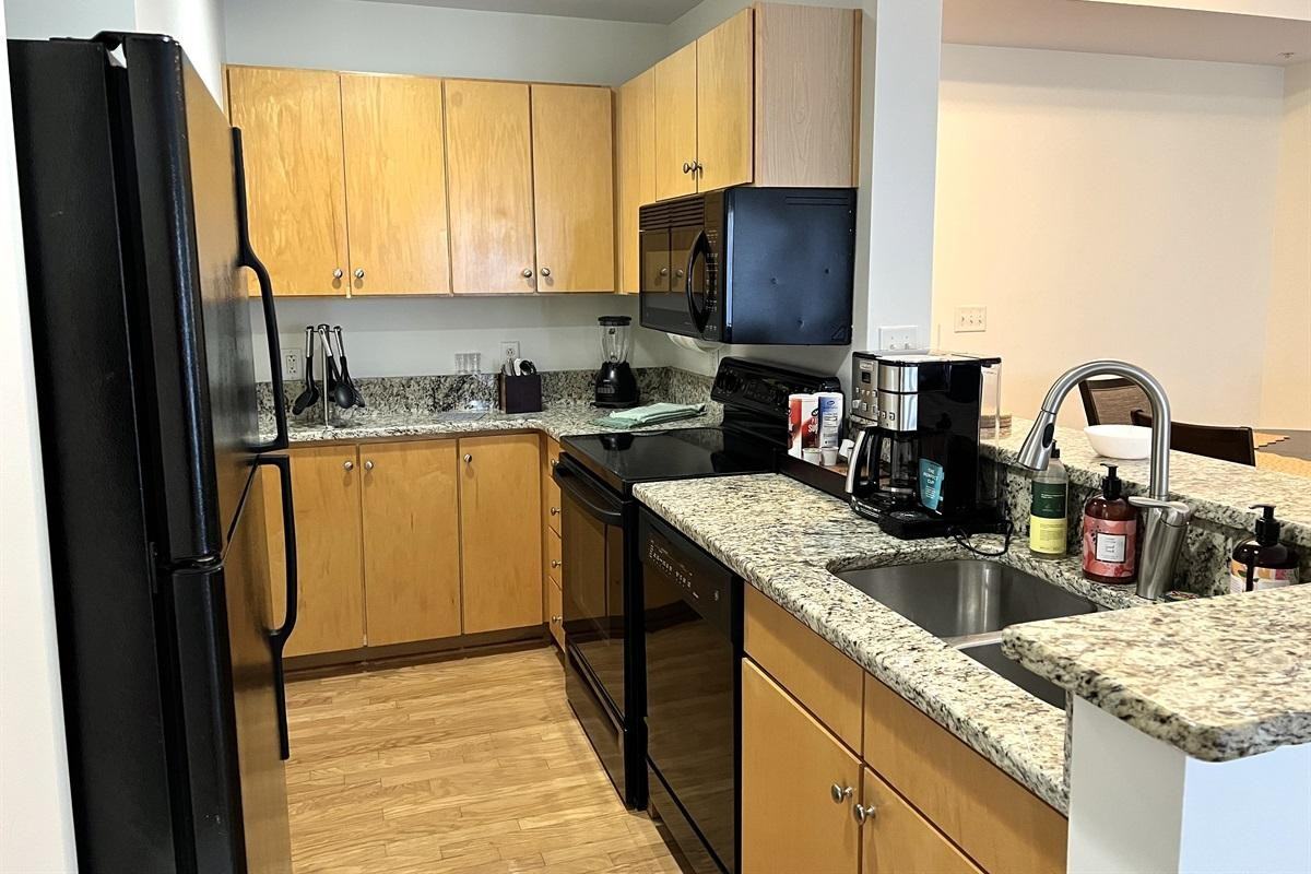 715 N Church St - Photo 7 of 20