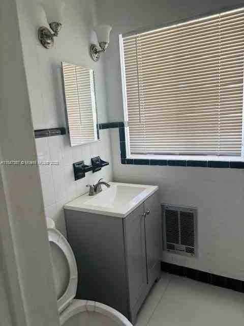 4950 N Miami Ave #A - Photo 6 of 12