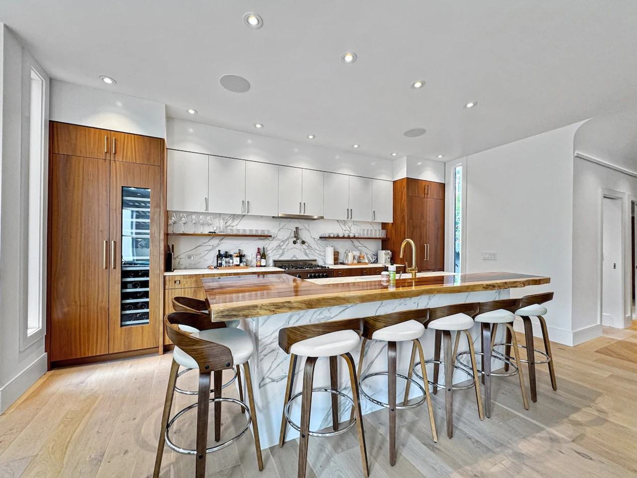 4639 18th Street #1259134P - Photo 2 of 45