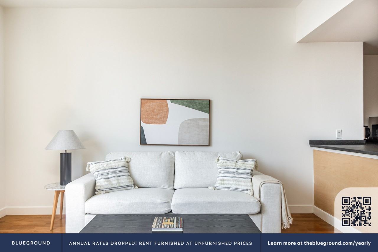 88 Leonard Street - Photo 3 of 28