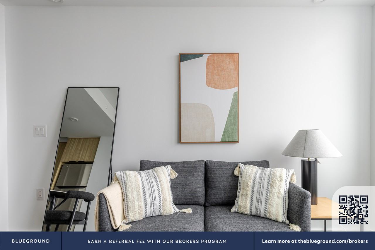 336 Douglass St #1945 - Photo 5 of 21