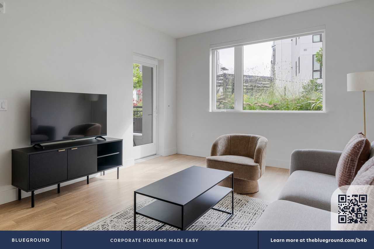 1 Adrian Court - Photo 6 of 50