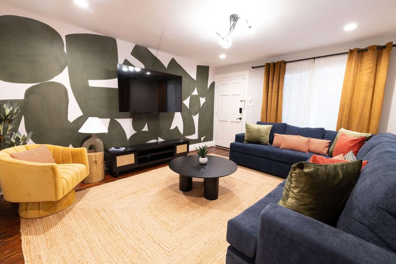 725 Peddie St #1257756P - Photo 4 of 50