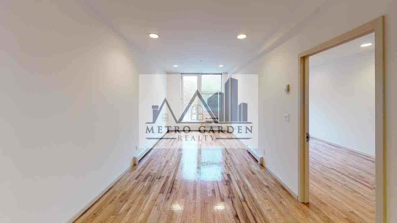 67-09 Austin Street #4B - Photo 5 of 20