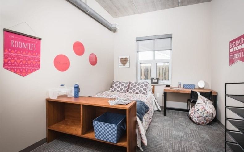 51 Lake Street - Photo 3 of 10