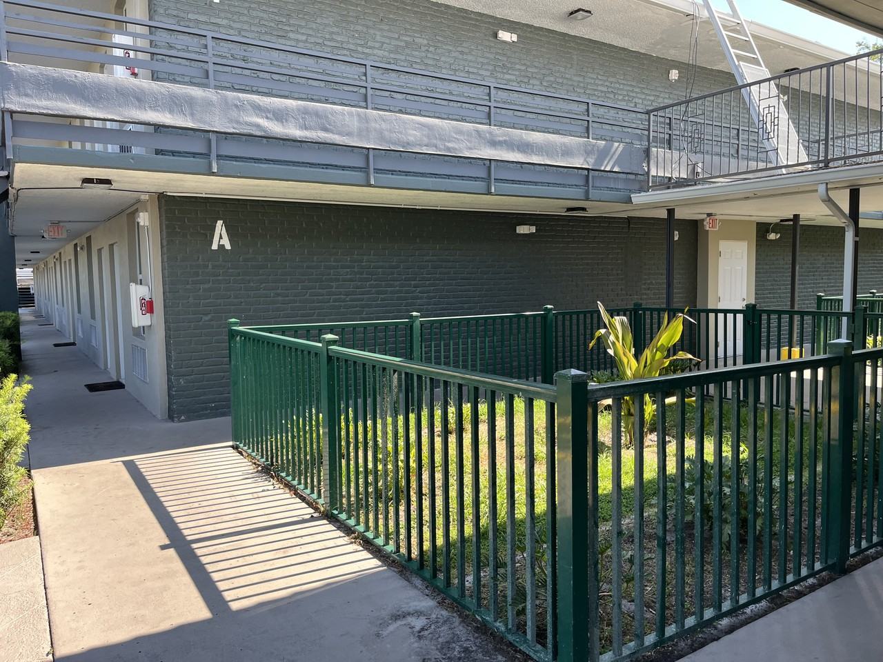 Palm Gardens Orlando Apartments - Photo 4 of 8