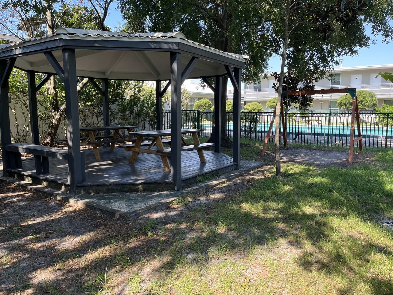 Palm Gardens Orlando Apartments - Photo 6 of 8