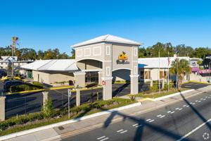 featured image of 929 West Colonial Drive