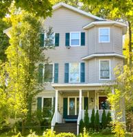 featured image of 9 Circuit Ave E