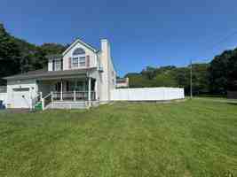 featured image of 83A Lynbrook Dr