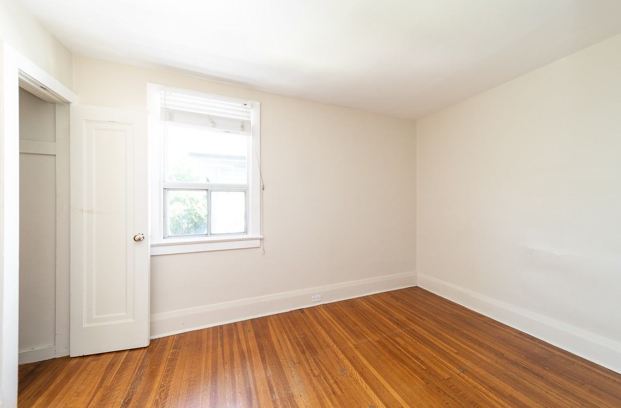 975 Broadview Avenue #2nd floor - Photo 3 of 12