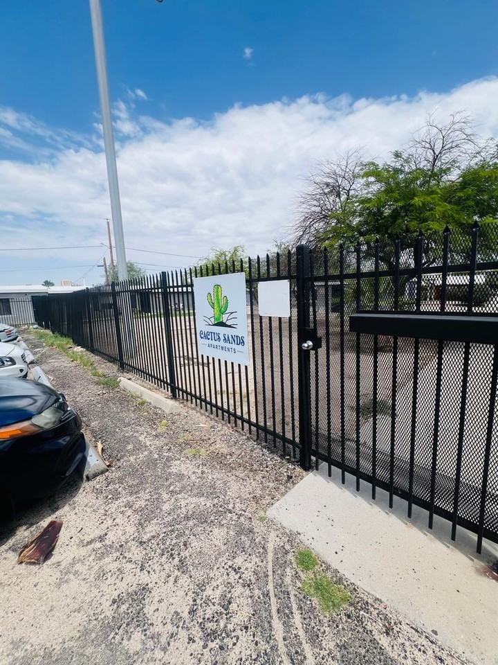 **First Month Free** - Photo 3 of 24