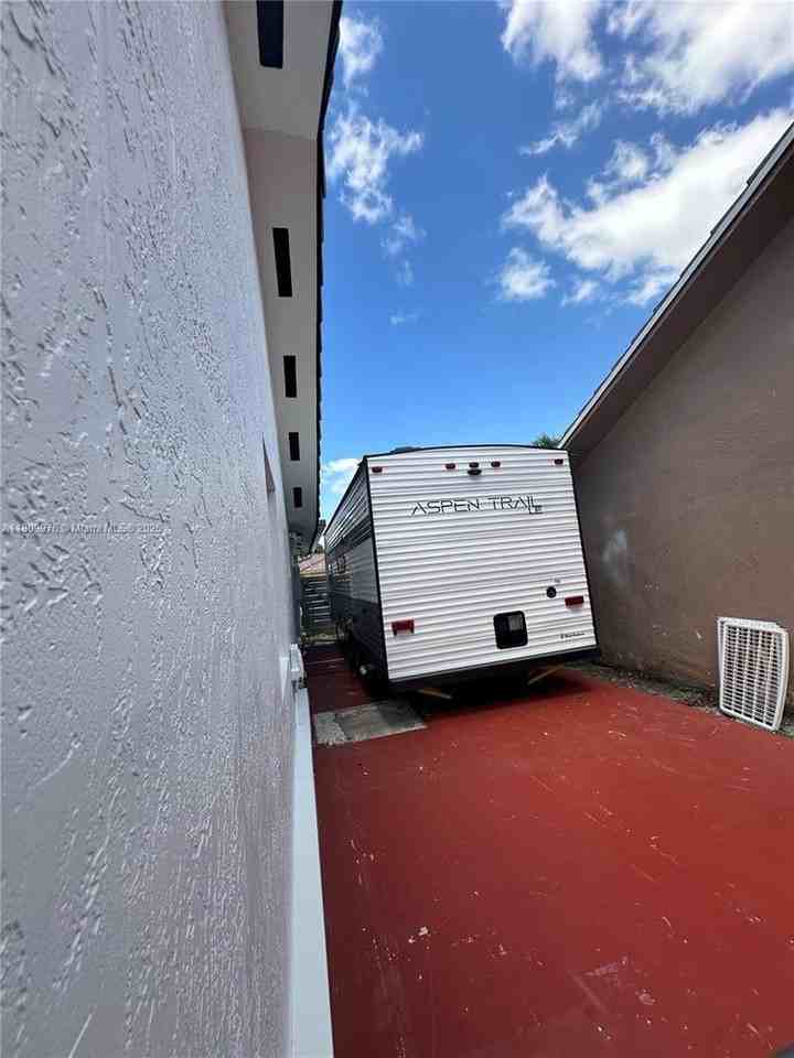 18211 Sw 143rd Ct #AA - Photo 2 of 16