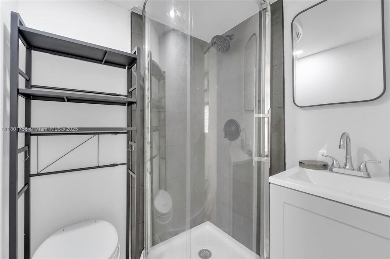 22723 Sw 114th Pl #BB - Photo 2 of 13