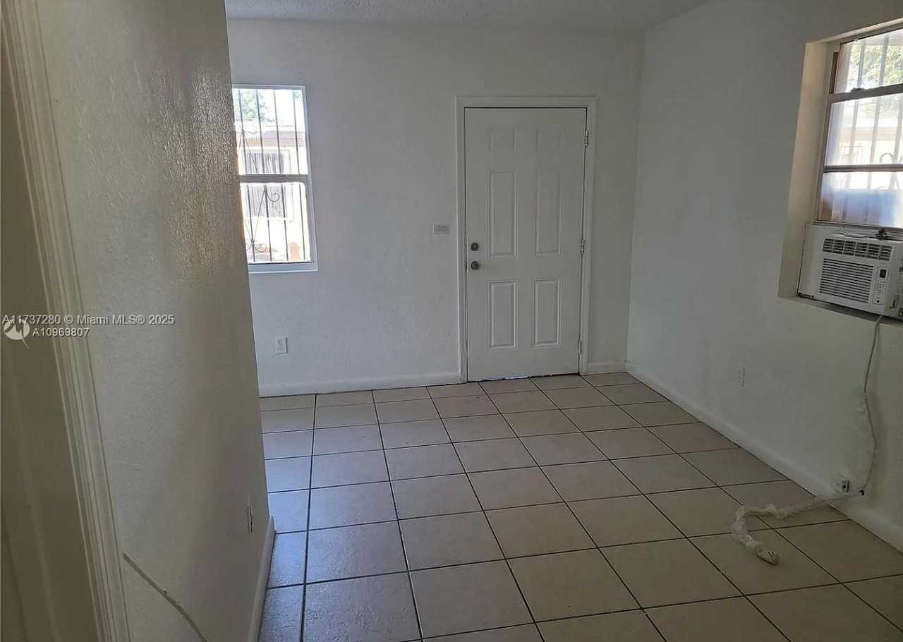 8012 Nw 5th Ct #8014-8014 - Photo 2 of 5