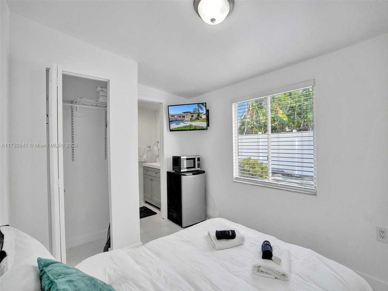 12031 Nw 5th Ave #2-2 - Photo 2 of 11