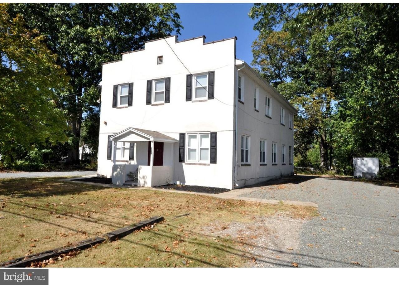 2221 Marne Hwy #2B2B - Photo 2 of 16