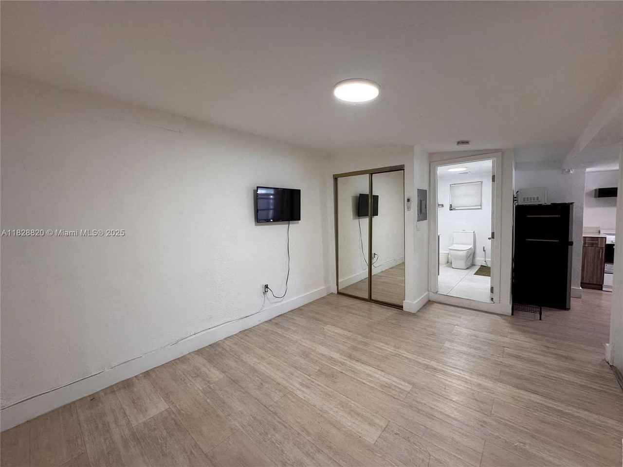 2796 Sw 34th Ct #1-1 - Photo 3 of 10