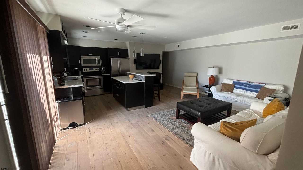 21 S Madison Ave #1-1 - Photo 2 of 12