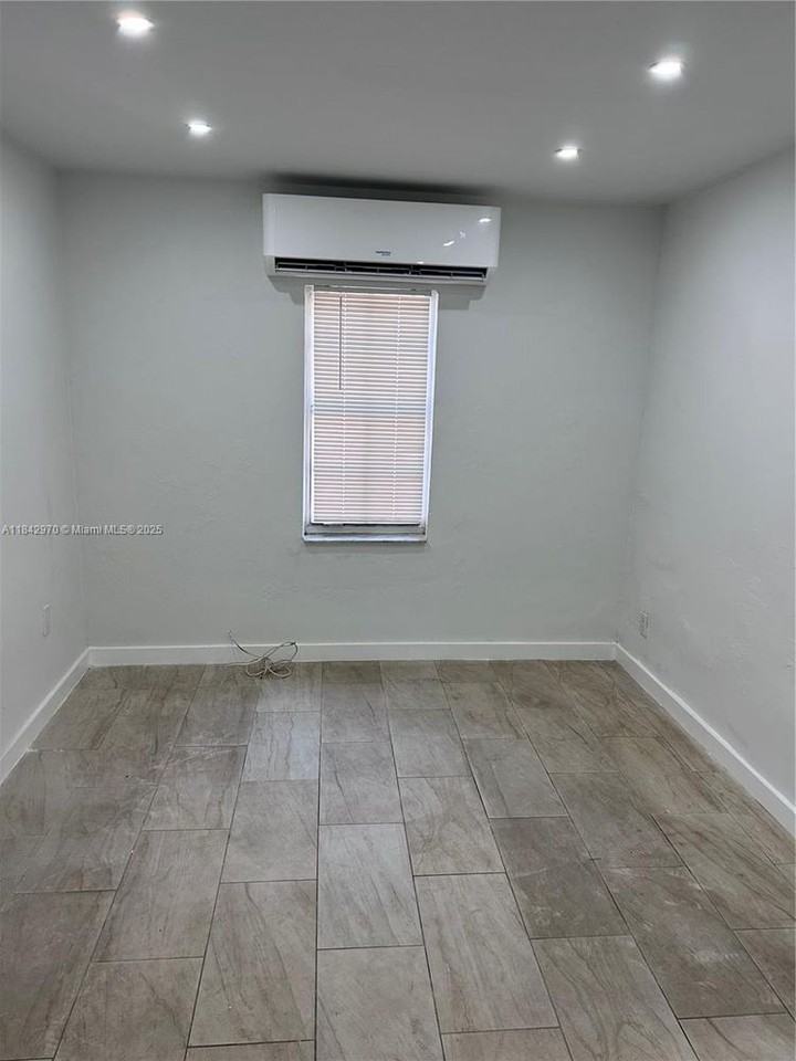 9301 Nw 4th Ave #5-5 - Photo 2 of 3