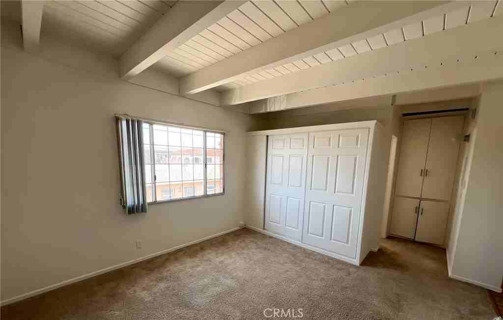 2102 S Pacific Ave #11-11 - Photo 3 of 17