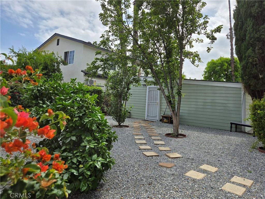 7513 Lurline Ave #7513 - Photo 2 of 12