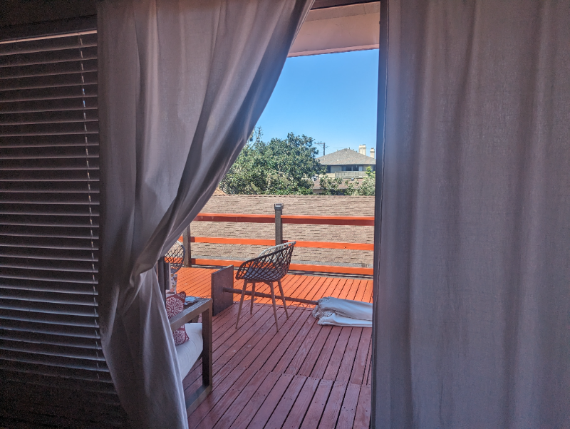 8 Mission St #2 - Photo 2 of 24