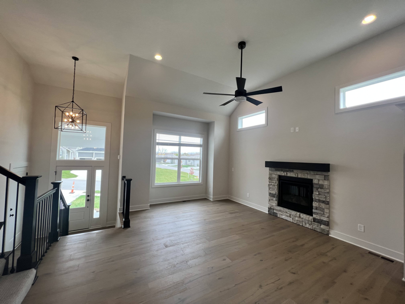 11014 South Millstone Drive - Photo 4 of 41