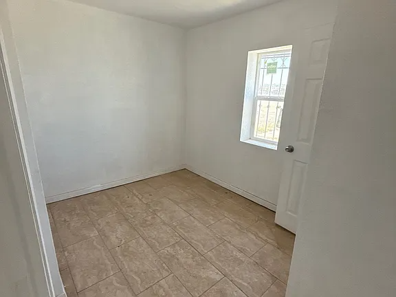 310 South Park Street #1 - Photo 2 of 7