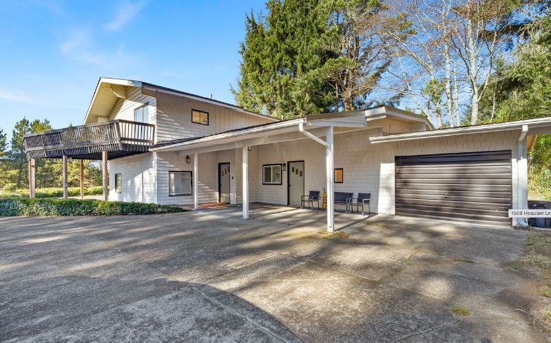 1508 S Hoquiam Ln - Photo 2 of 15